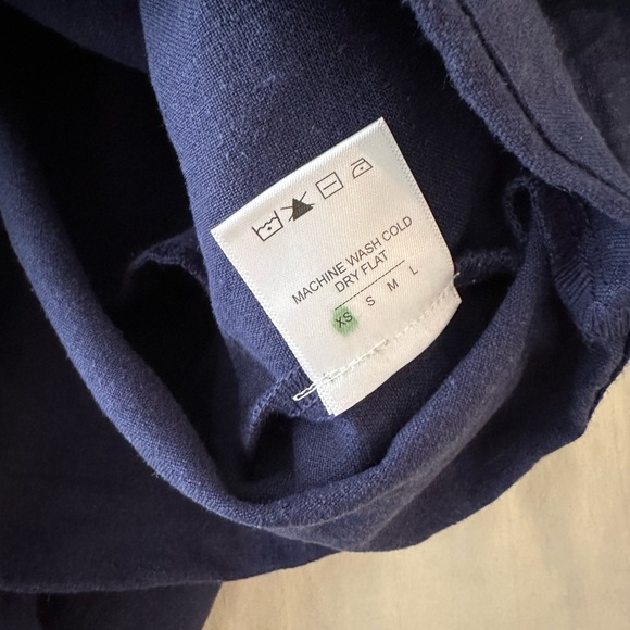 Aliya wanek organic sachie cotton shorts in navy oversized shorts hemp Bermuda - Picture 7 of 7